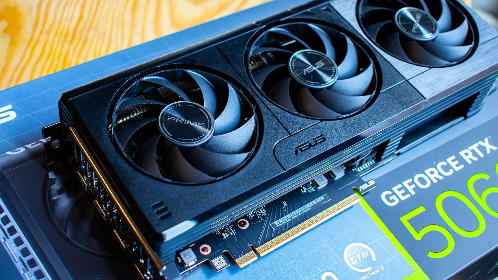 独行侠击败,马刺,汤神首秀,bet365,bet365体育,bet365官网,bet365网址