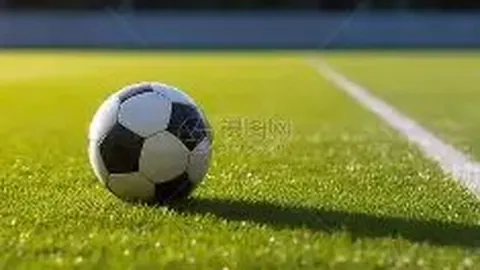 李璇点评：同事比喻国足如拼夕夕砍价，近在咫尺却屡屡失之交臂。