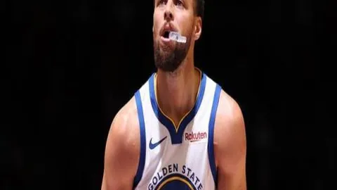 U20国足击败十人吉尔吉斯，连胜不止，晋级资格已稳