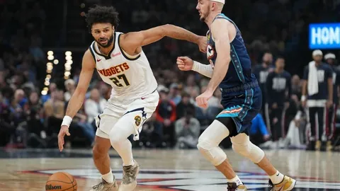 穆西亚拉称赞上半场表现：我国展现精彩，逆转在望